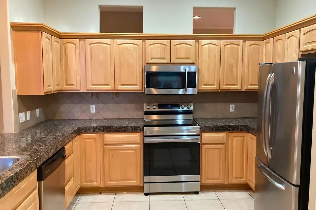 117 Keswick Drive Spicewood TX 78669