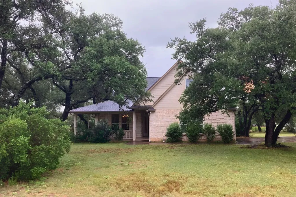 117 Keswick Drive Spicewood TX 78669
