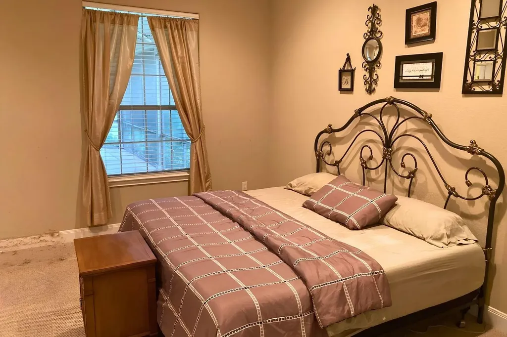 117 Keswick Drive Spicewood TX 78669