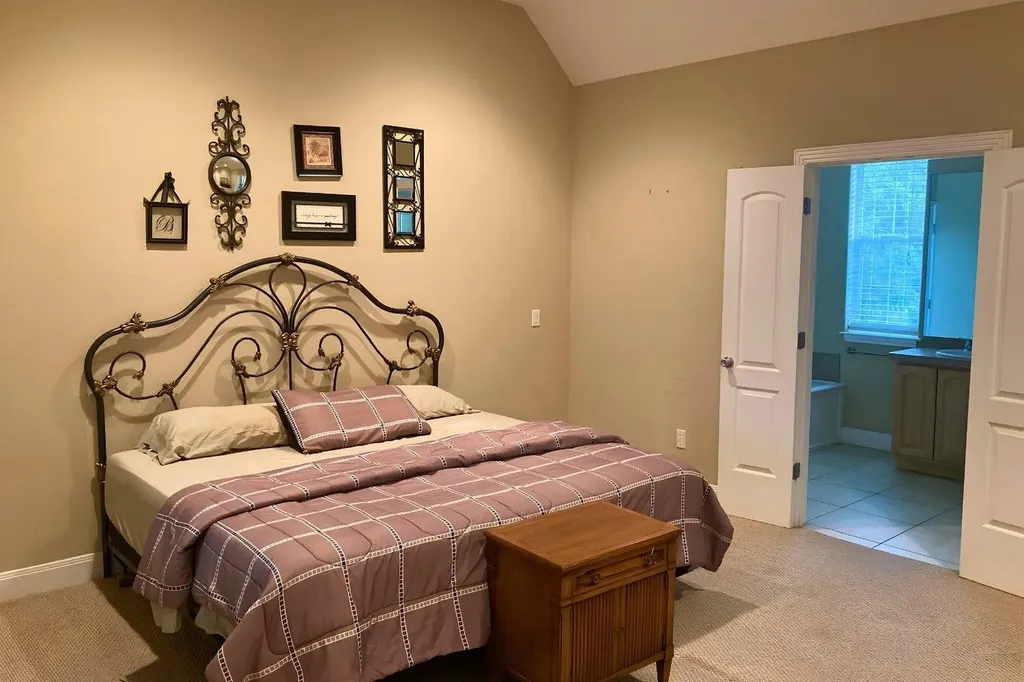 117 Keswick Drive Spicewood TX 78669