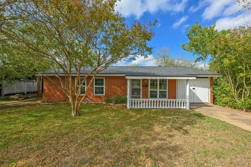 5704 Cedardale Drive Austin TX 78745