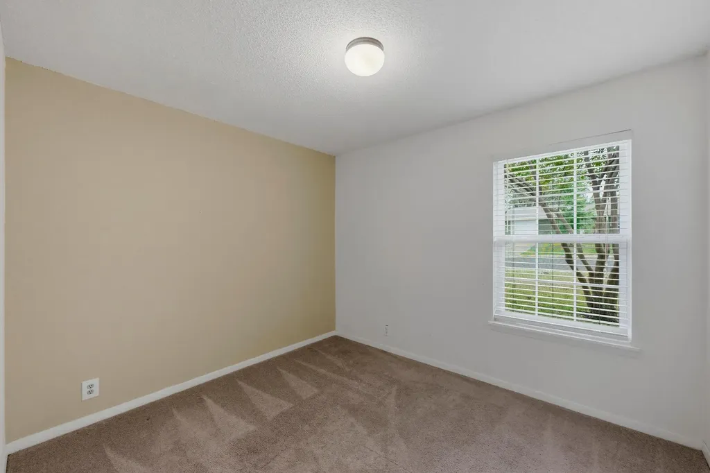 5704 Cedardale Drive Austin TX 78745