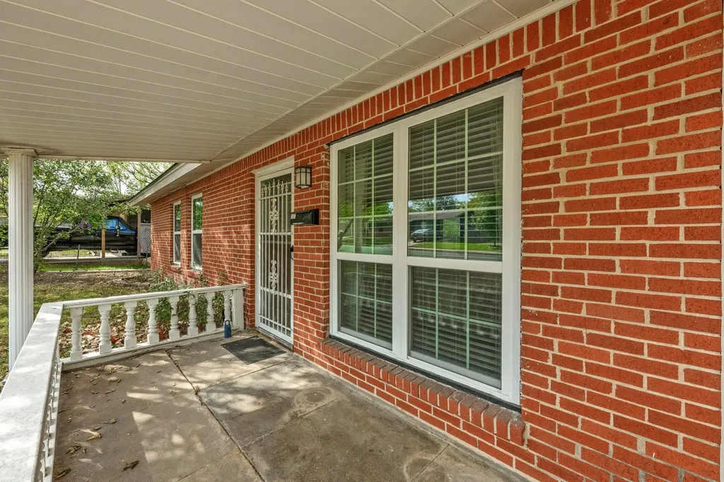 5704 Cedardale Drive Austin TX 78745