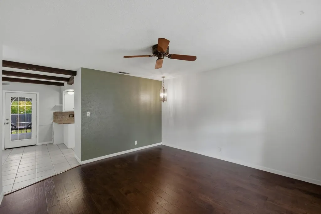 5704 Cedardale Drive Austin TX 78745