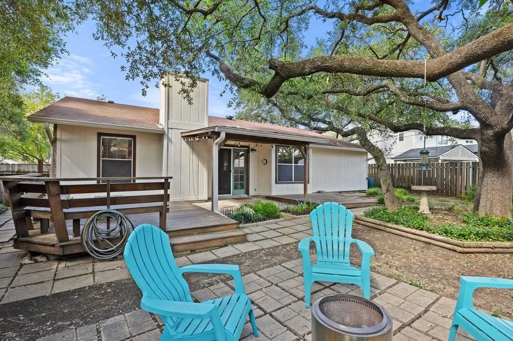 4526 Langtry Lane Austin TX 78749