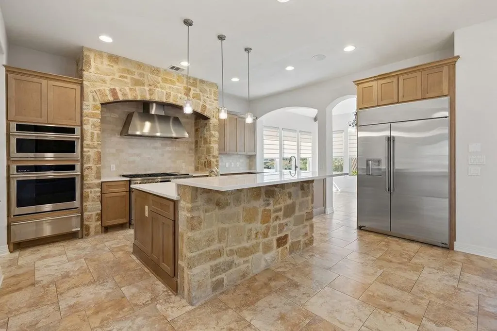 109 Largo Cove Austin TX 78734