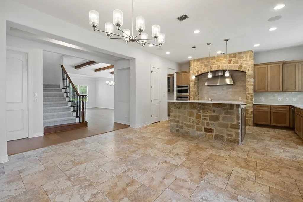 109 Largo Cove Austin TX 78734
