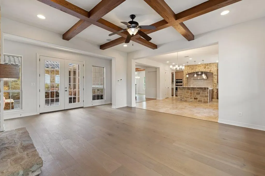 109 Largo Cove Austin TX 78734