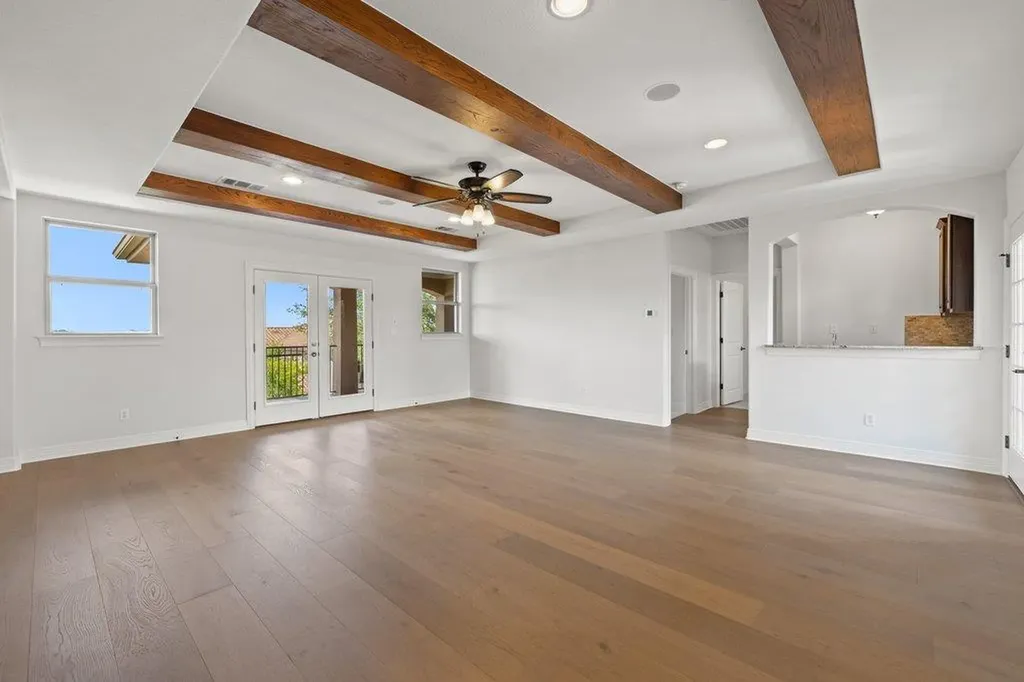 109 Largo Cove Austin TX 78734