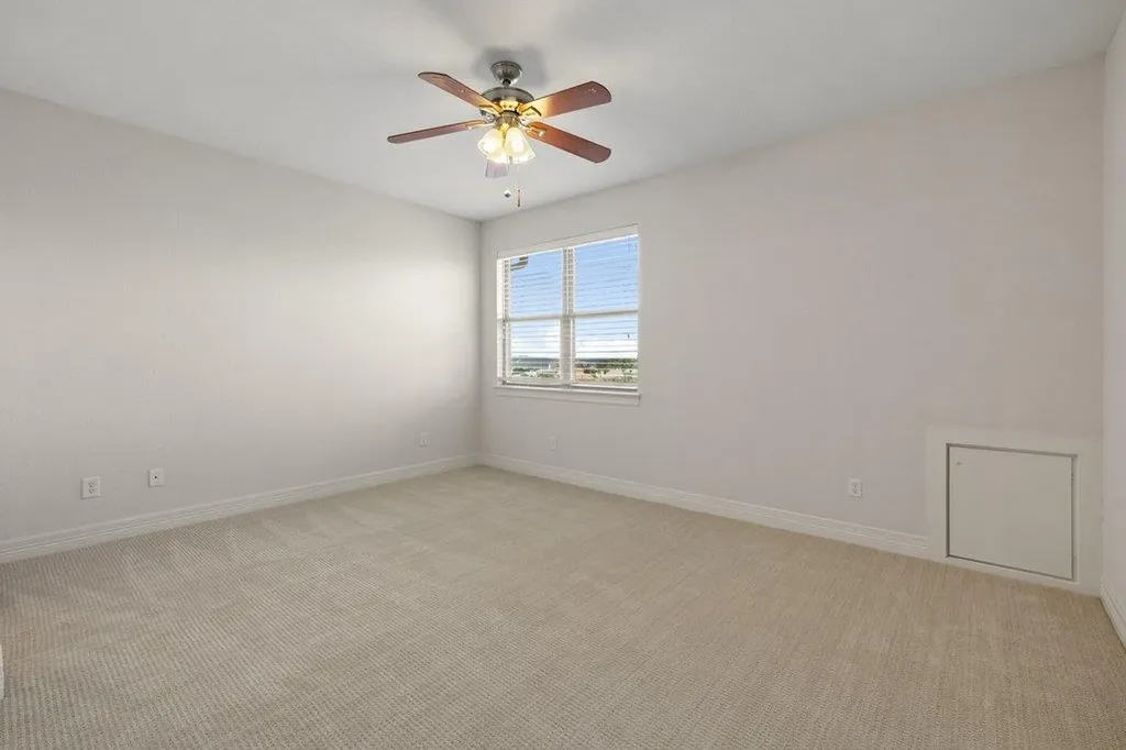 109 Largo Cove Austin TX 78734