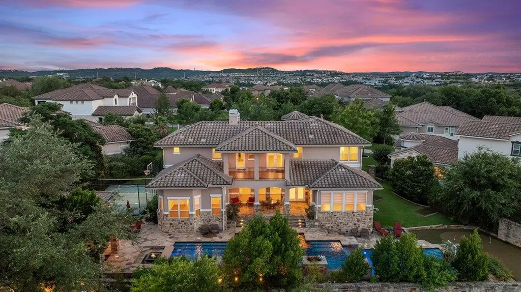 109 Largo Cove Austin TX 78734