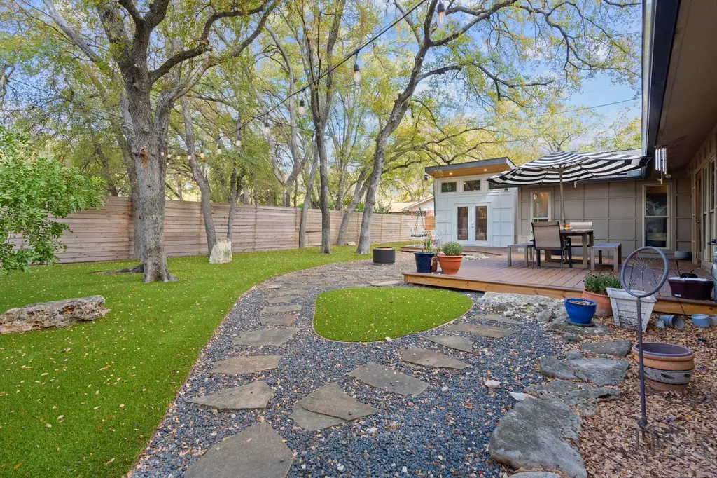 12904 Trailwood Road Austin TX 78727