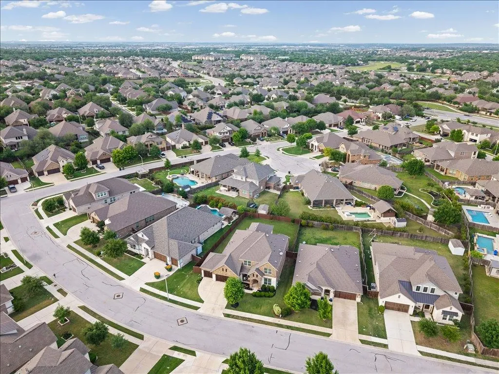 1620 Dusty Bend Leander TX 78641