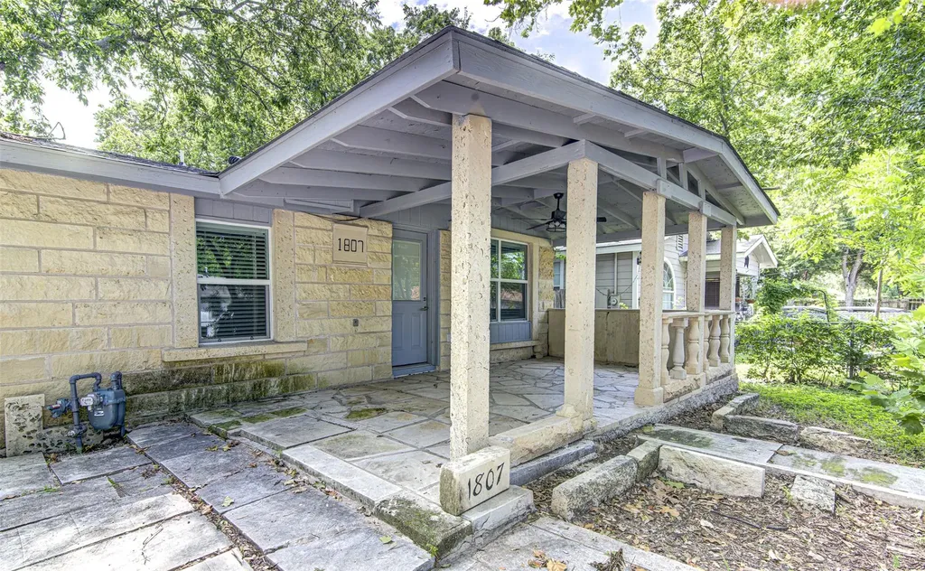 1807 San Jose Street Georgetown TX 78626
