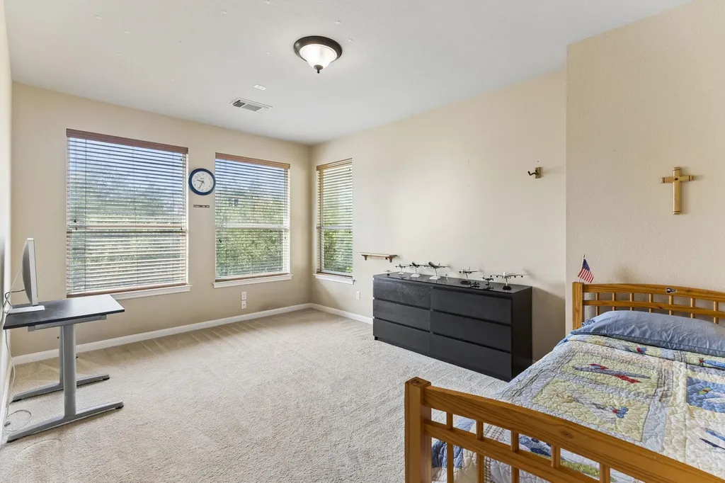 7433 Bonniebrook Drive Austin TX 78735