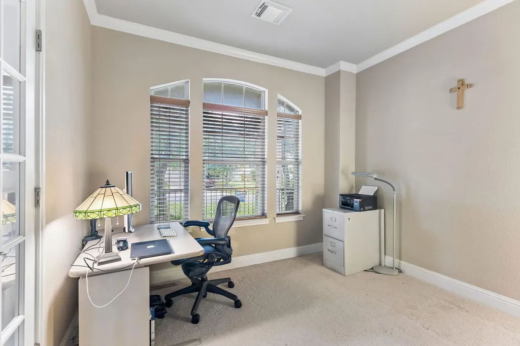 7433 Bonniebrook Drive Austin TX 78735