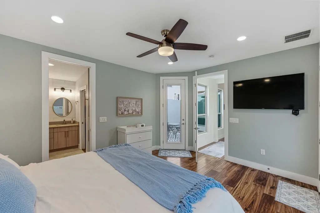 1405 Camelot Circle Austin TX 78745
