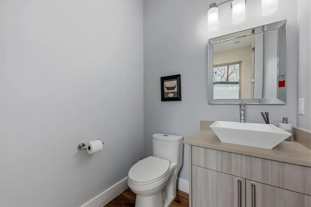 1405 Camelot Circle Austin TX 78745