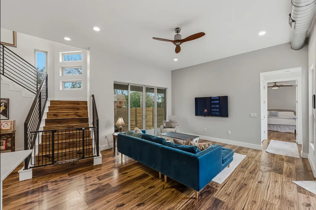 1405 Camelot Circle Austin TX 78745