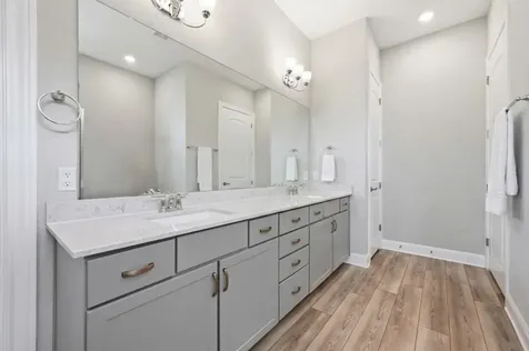 513 Barnhill Loop Dripping Springs TX 78620