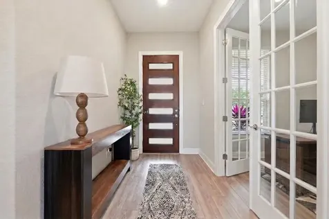 513 Barnhill Loop Dripping Springs TX 78620