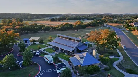 513 Barnhill Loop Dripping Springs TX 78620