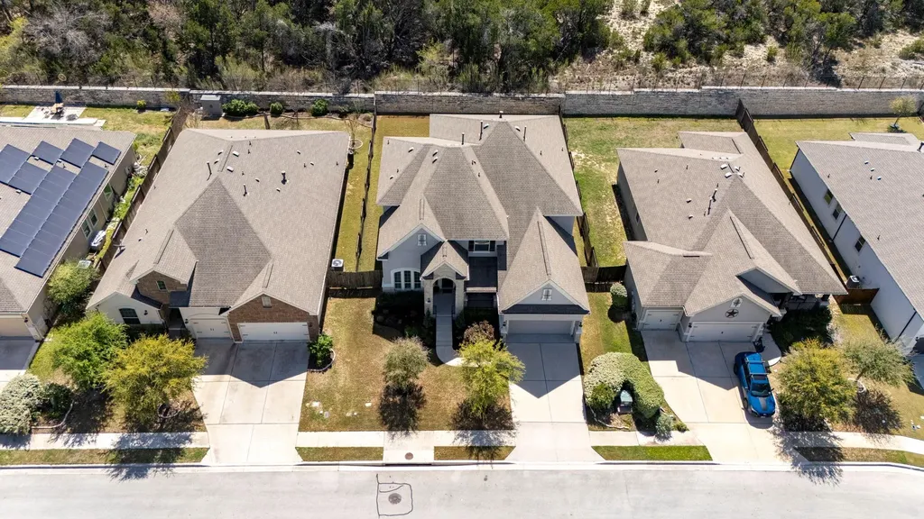 235 Senna Drive Dripping Springs TX 78620