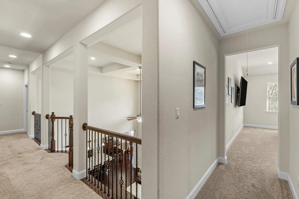 235 Senna Drive Dripping Springs TX 78620