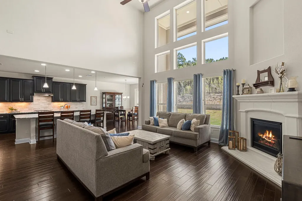 235 Senna Drive Dripping Springs TX 78620