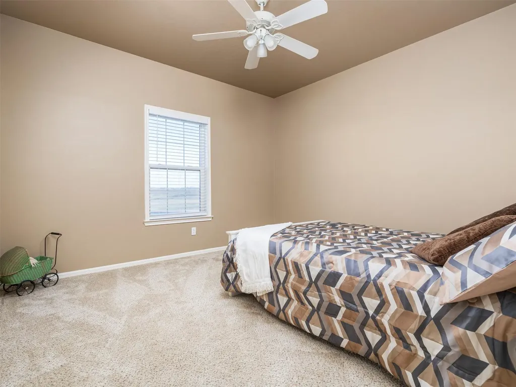 651 County Road 497 Taylor TX 76574