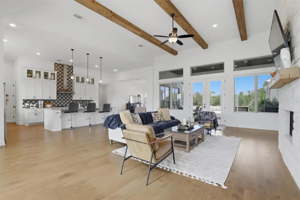 301 Wonderstruck Liberty Hill TX 78642