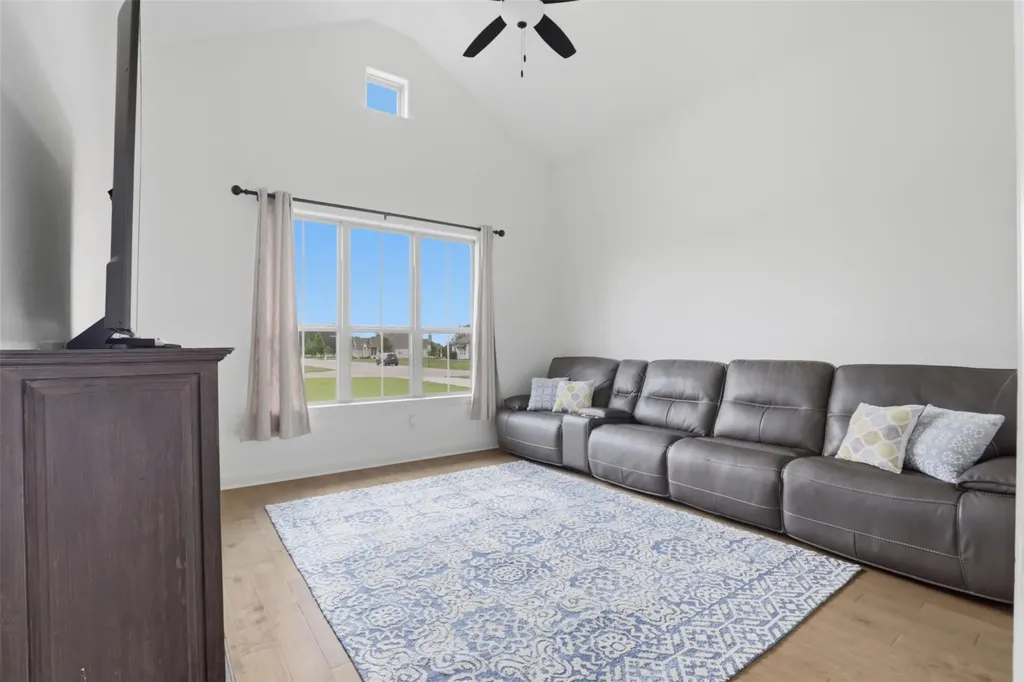 301 Wonderstruck Liberty Hill TX 78642