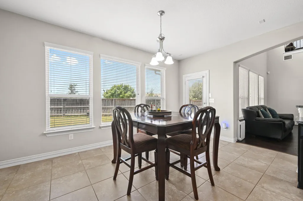 258 Tangerine Drive Buda TX 78610