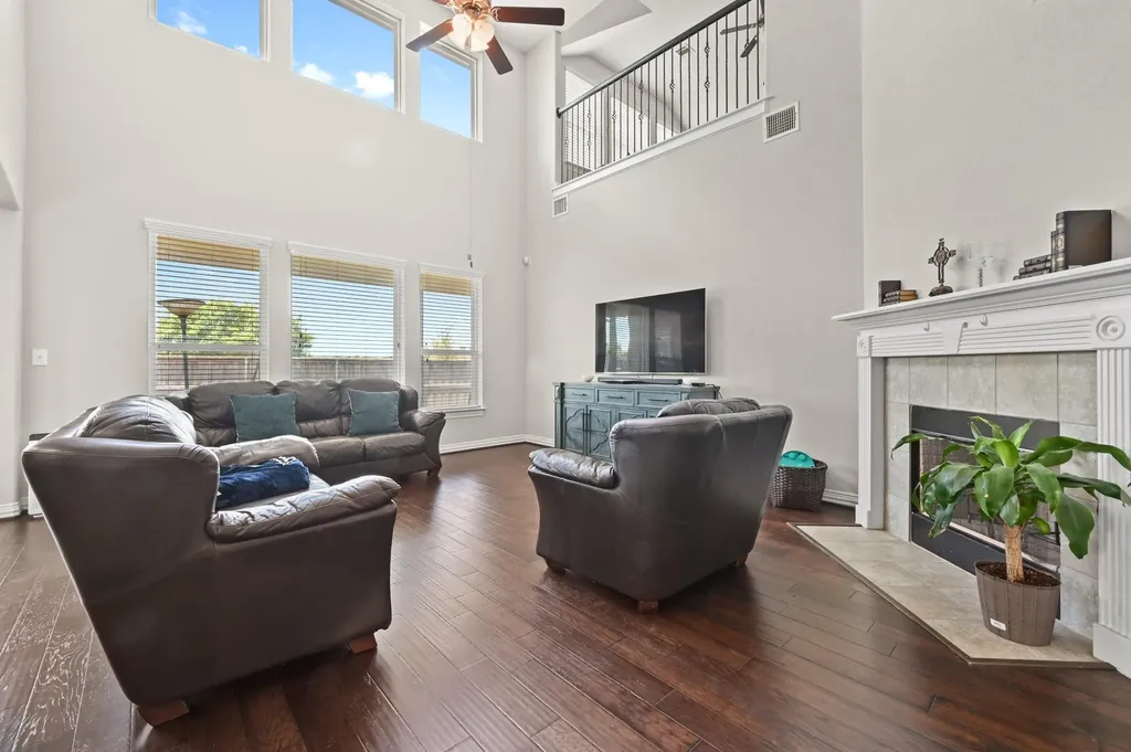 258 Tangerine Drive Buda TX 78610