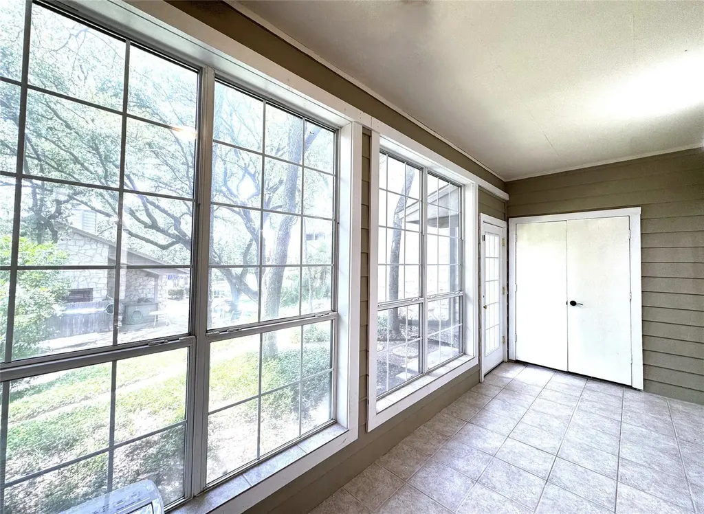 3809 Spicewood Springs Road Austin TX 78759