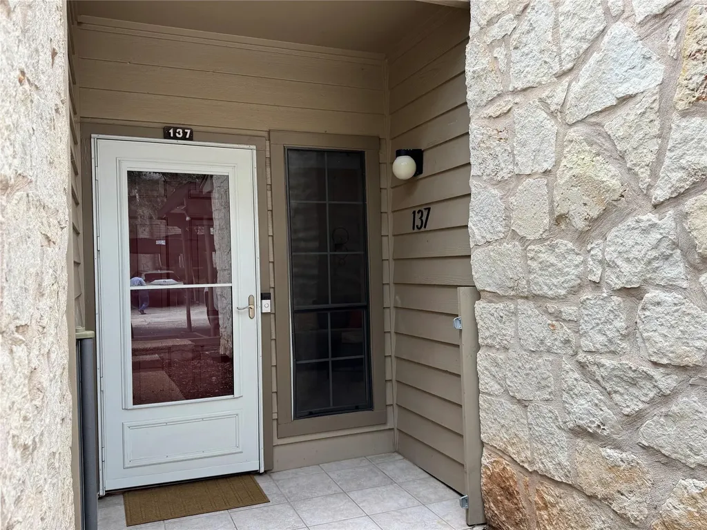 3809 Spicewood Springs Road Austin TX 78759