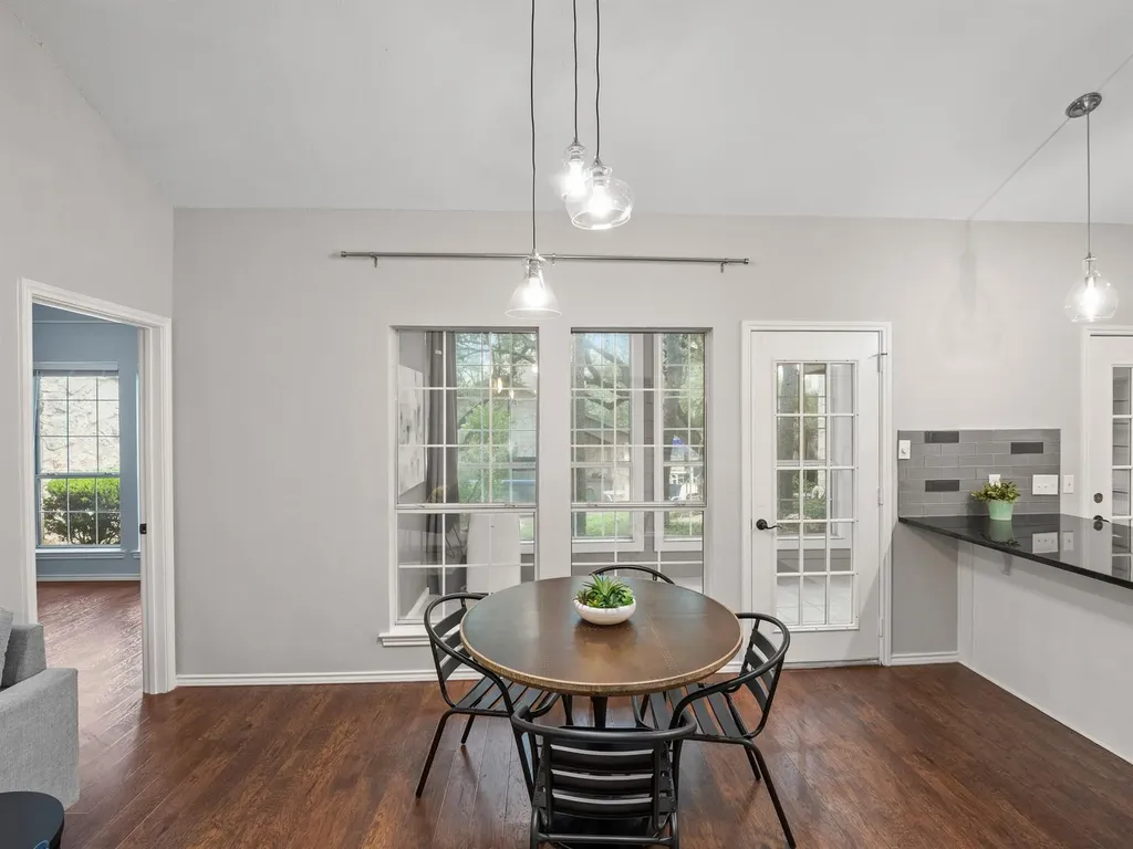 3809 Spicewood Springs Road Austin TX 78759