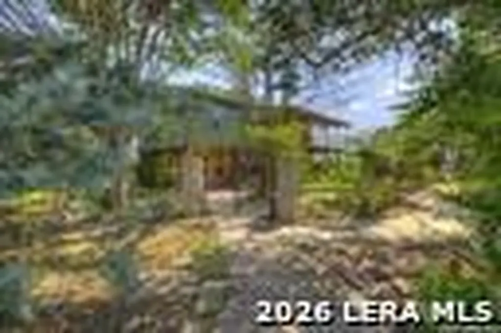 785 Park Shores Canyon Lake TX 78133