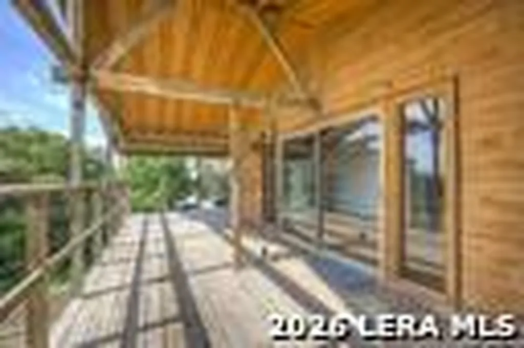 785 Park Shores Canyon Lake TX 78133