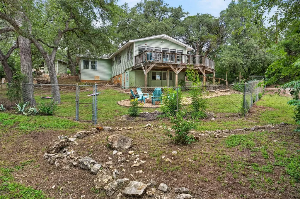 1016 Windy Shores Loop Spicewood TX 78669
