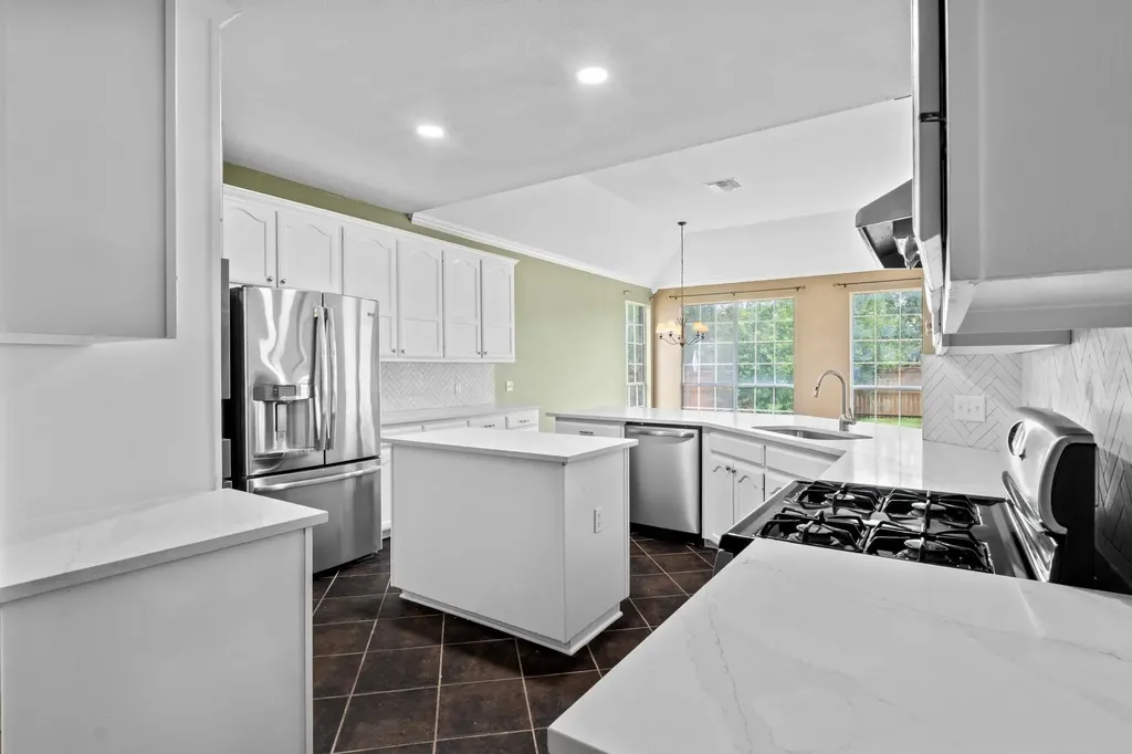 8605 Axis Drive Austin TX 78749