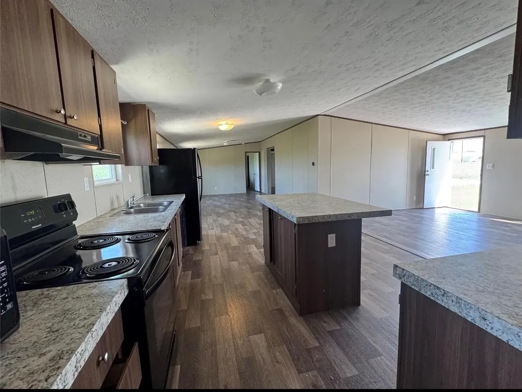 104 Dockal Drive Bertram TX 78605