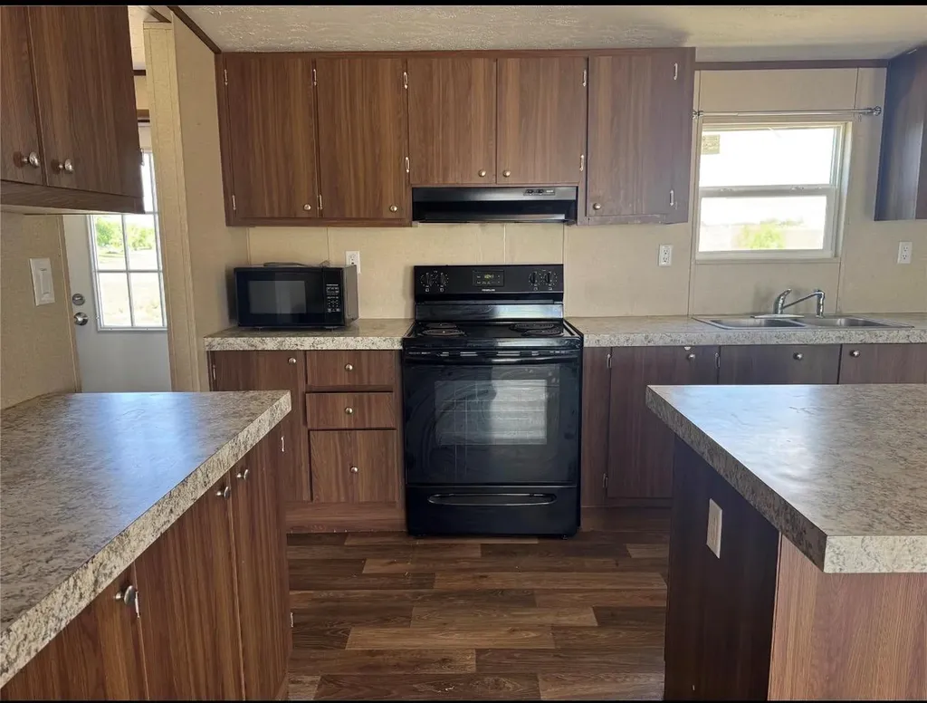 104 Dockal Drive Bertram TX 78605