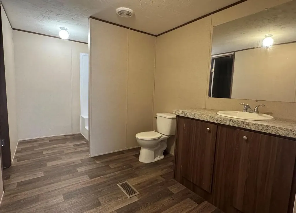104 Dockal Drive Bertram TX 78605