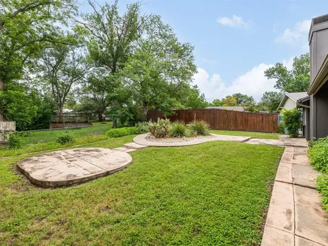 7001 Watchwood Drive Austin TX 78745