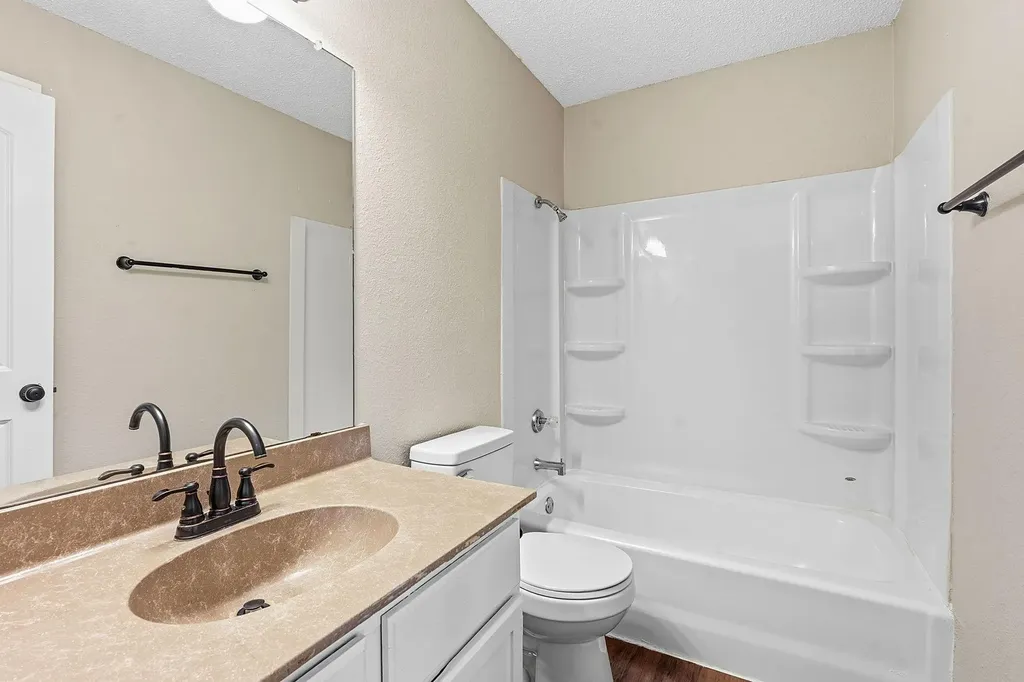 8811 Schick Road Austin TX 78729