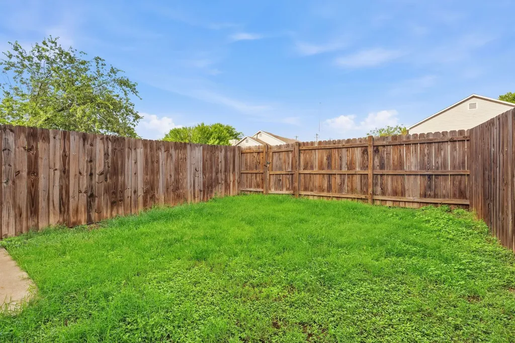 8811 Schick Road Austin TX 78729
