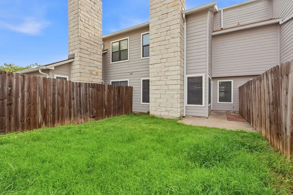 8811 Schick Road Austin TX 78729