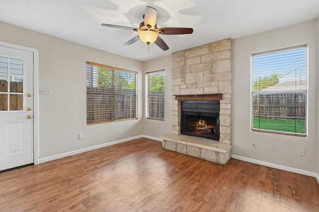 8811 Schick Road Austin TX 78729