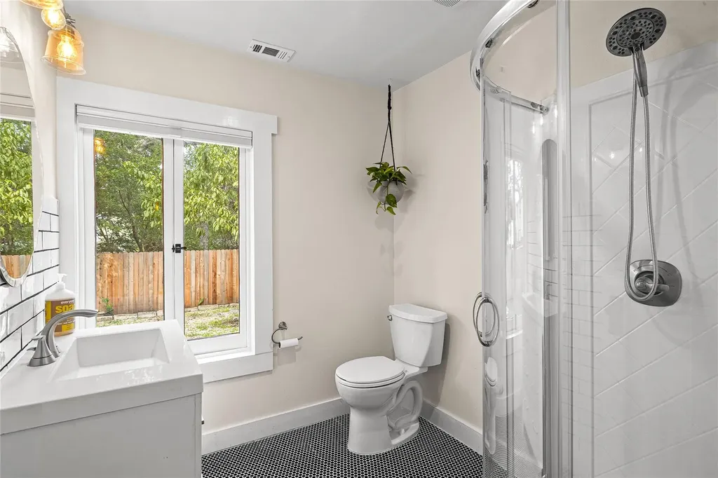 708 Sparks Avenue Austin TX 78705